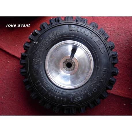 lot 4 roues pneus crampons cloutés 