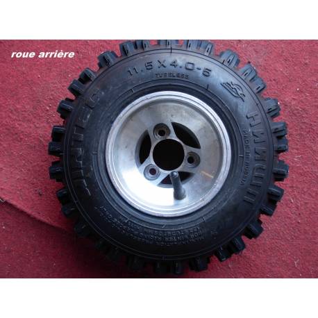 lot 4 roues pneus crampons cloutés 