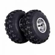 Pneu crampon clouté pour kart glace