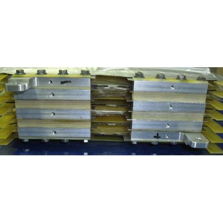 Package for 3.7V 43Ah LCO Lithium cells parallel connecting